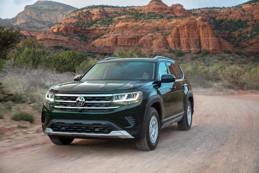  Volkswagen Atlas Basecamp Accessories 2020 года  (фото 2 из 27)